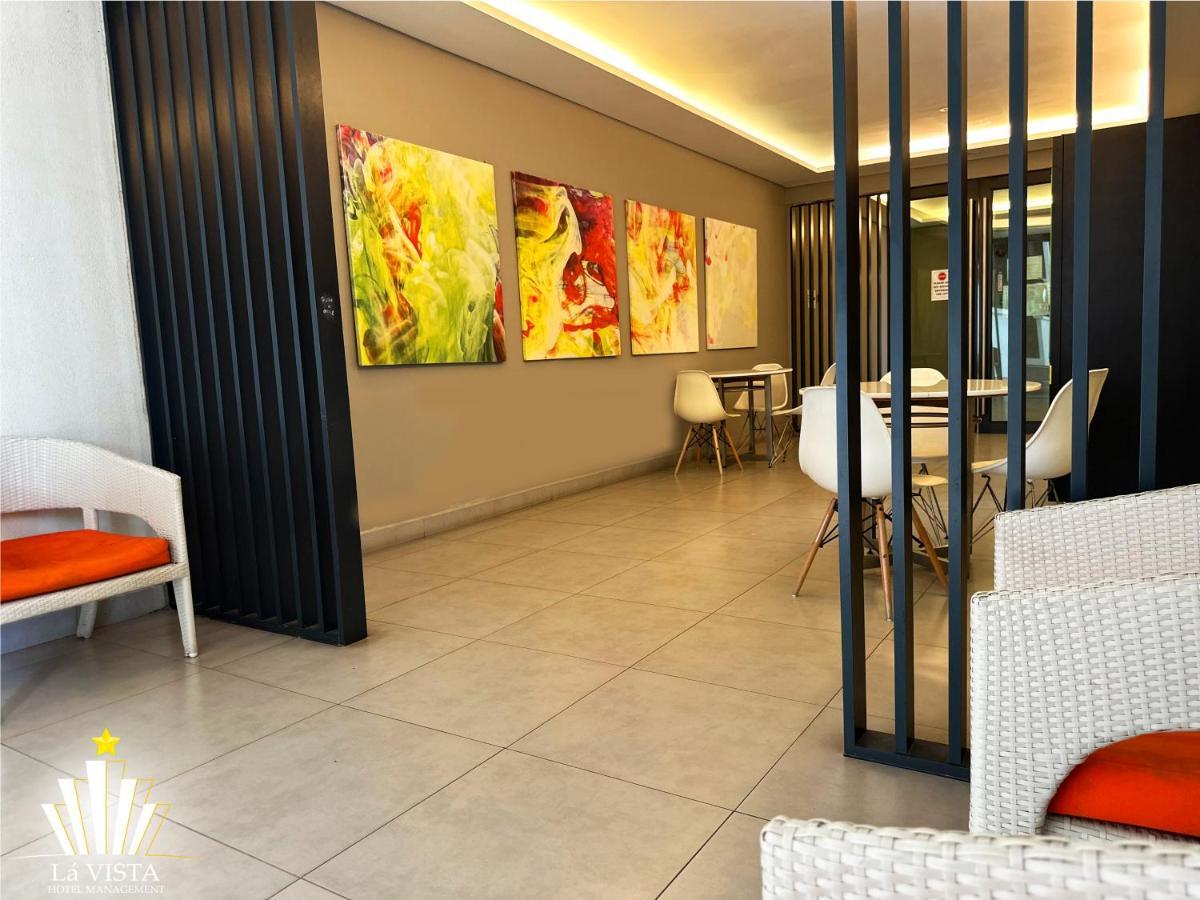 The Shore Hotel & Residences By La Vista Malacca Exterior foto