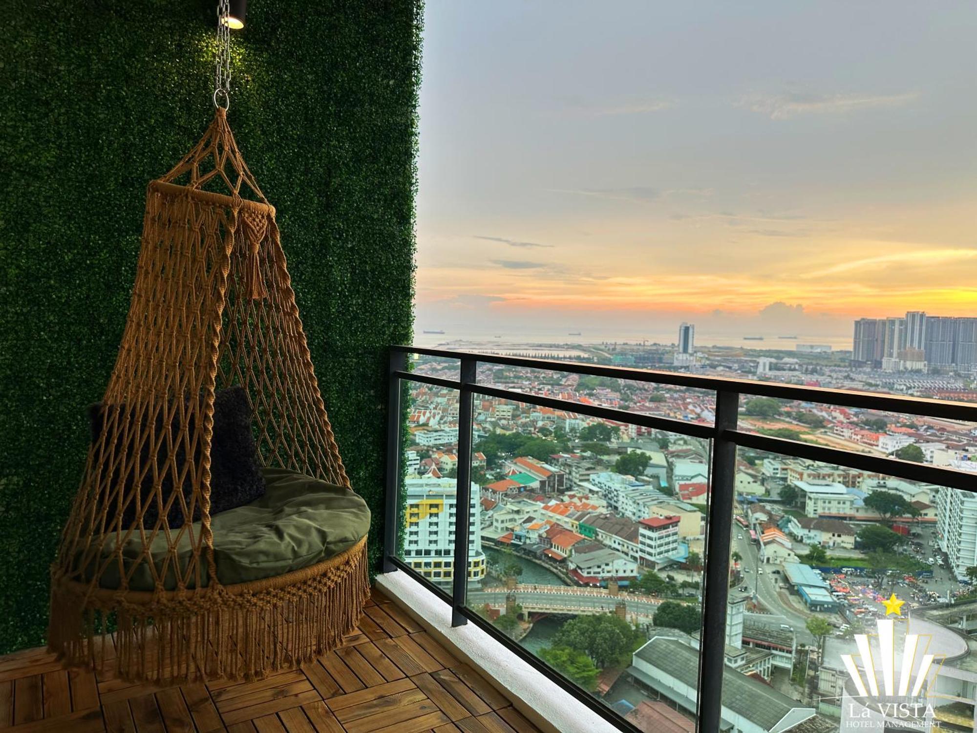 The Shore Hotel & Residences By La Vista Malacca Exterior foto