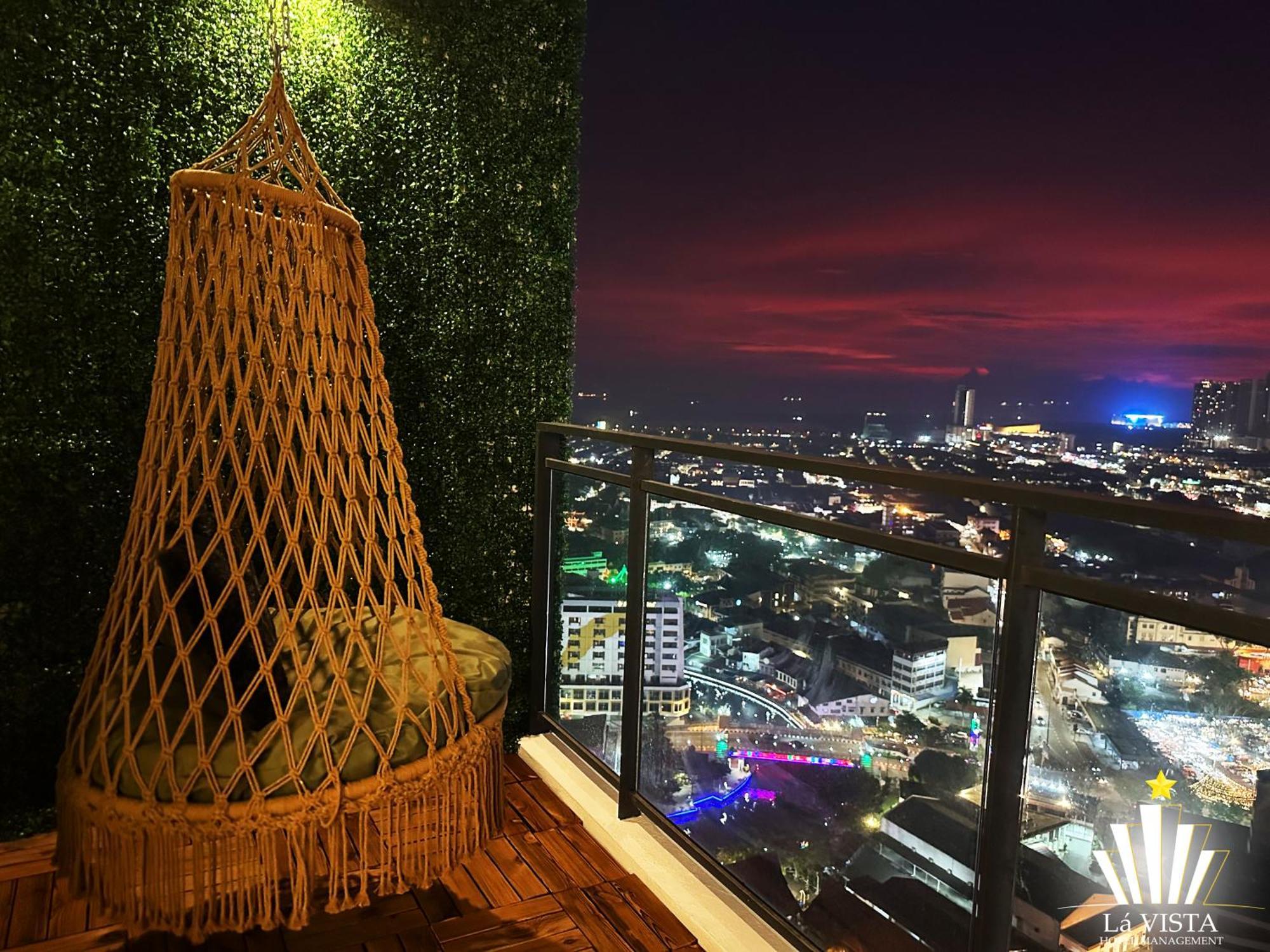 The Shore Hotel & Residences By La Vista Malacca Exterior foto